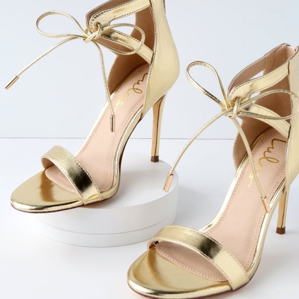 NEW Sexy Show Stopper Heels